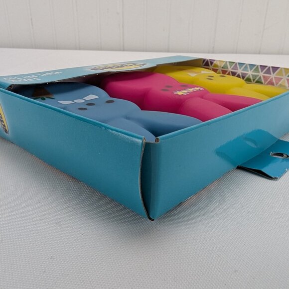 Peeps 3 Pack Vinyl Pet Dog Toy 4" Squeaker Rabbits Yellow Pink Blue Easter New - Picture 8 of 8